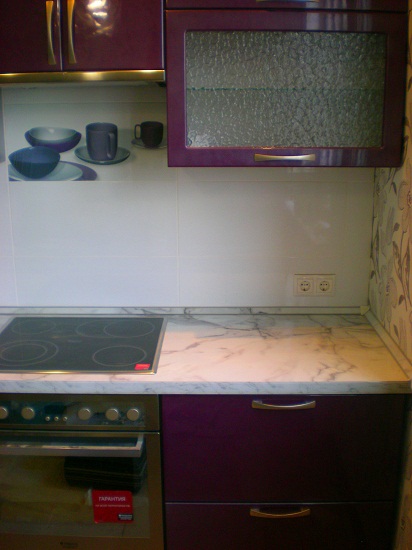 Фото 2 Кухонный гарнитур Монарда. Небольшая угловая кухня с фасадами из МДФ | Кухни на заказ на кухникирова.рф