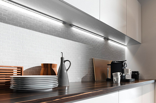 Пример подсветки рабочей зоны на кухне